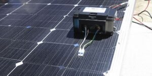 12V solar panel with controller and battery